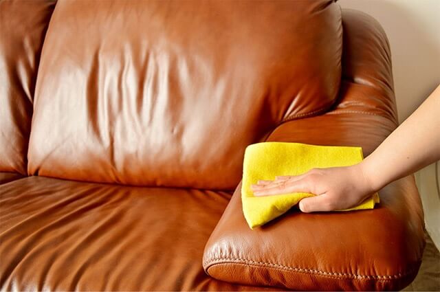 quy trình vệ sinh đồ da quy trình vệ sinh đồ da