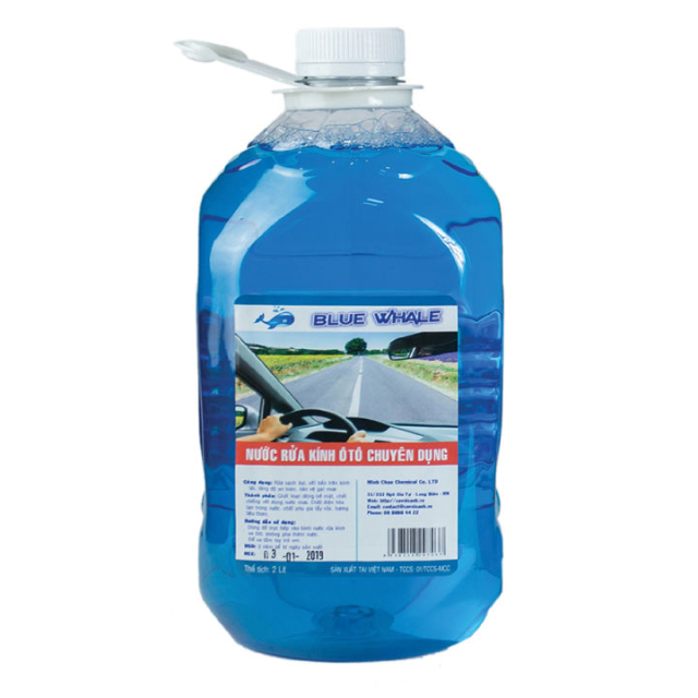 Nước rửa kính ô tô Blue Whale