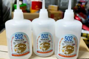 Hướng dẫn cách làm tan keo 502 đơn giản hiệu quả