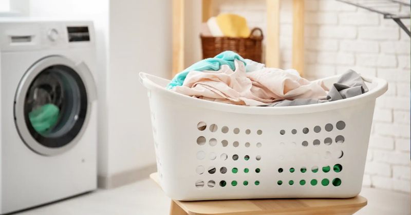 Hướng dẫn bảo quản và làm thơm quần áo sau khi giặt khô
