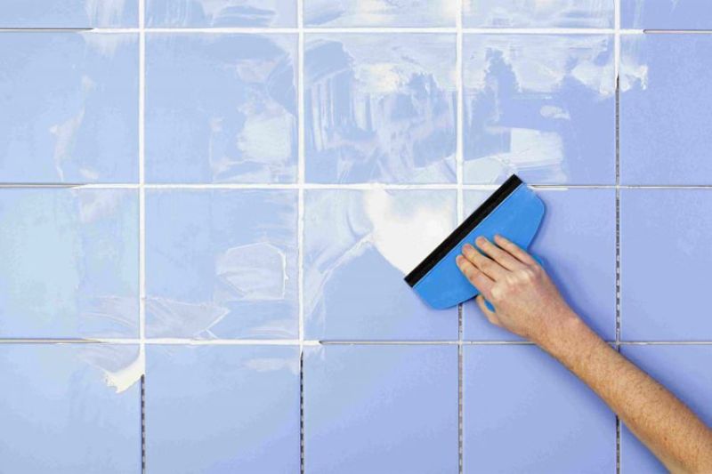 Các Cách Vệ Sinh Ron Gạch Hiệu Quả, An Toàn Tại Nhà