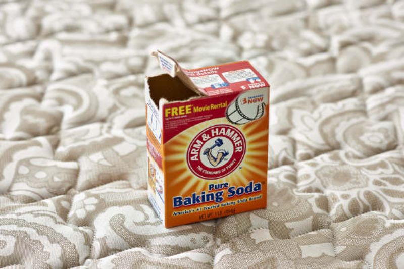 VÌ SAO NÊN GIẶT THẢM BẰNG BAKING SODA?