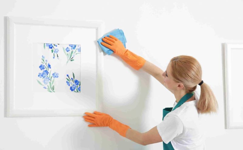 Bí quyết bảo quản tranh trang trí nghệ thuật an toàn trước độ ẩm