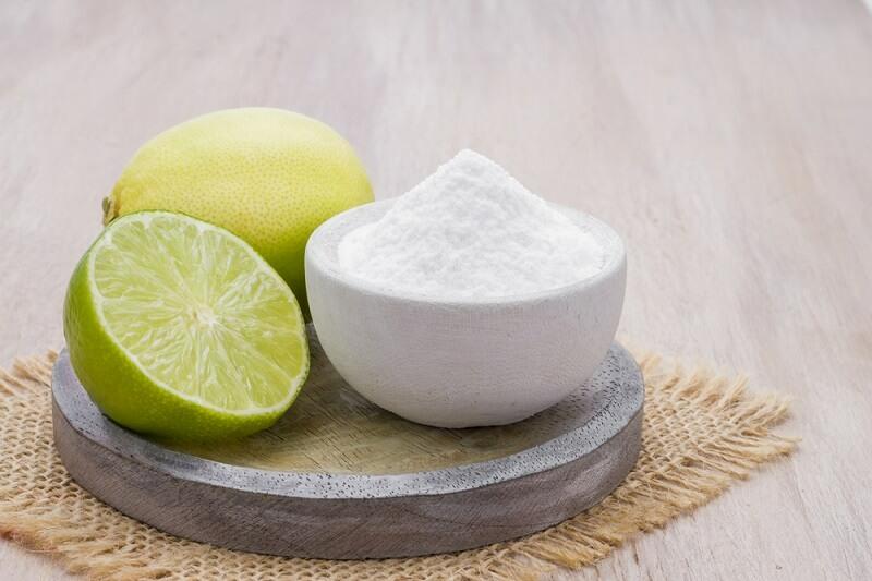 Sử dụng hỗn hợp Baking Soda và Chanh